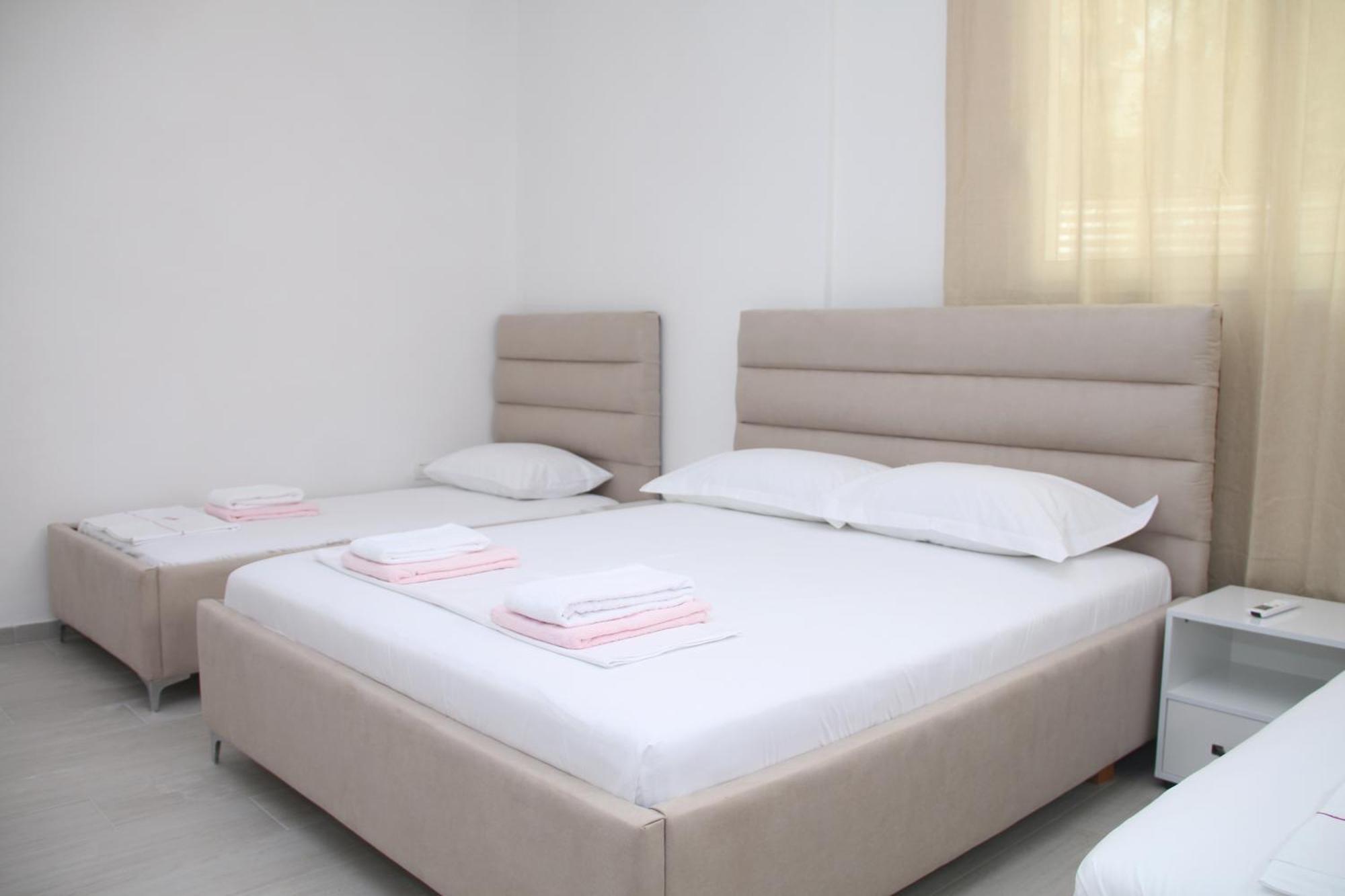 Vila Jovani ซารานเดอ ภายนอก รูปภาพ