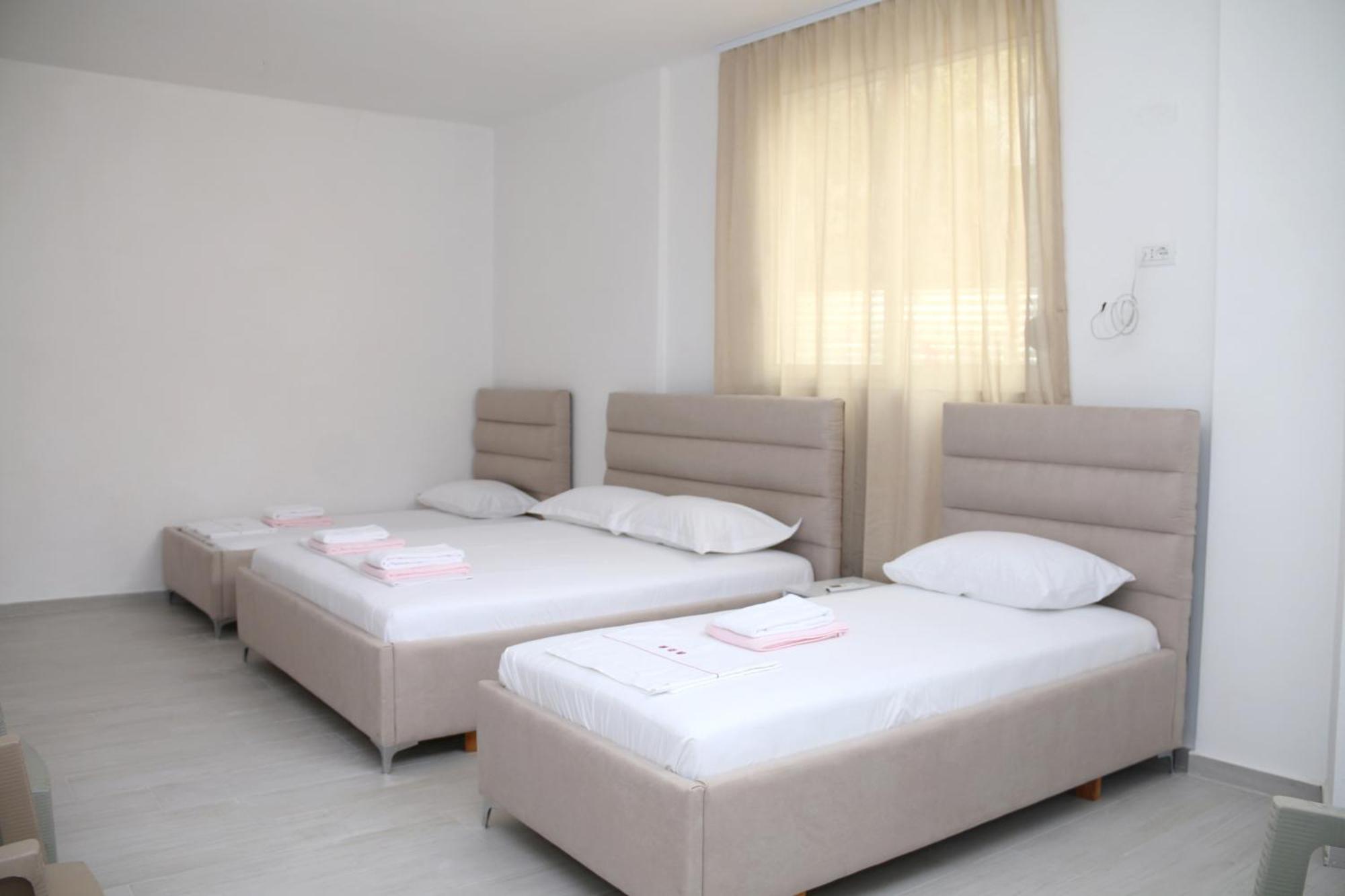Vila Jovani ซารานเดอ ภายนอก รูปภาพ